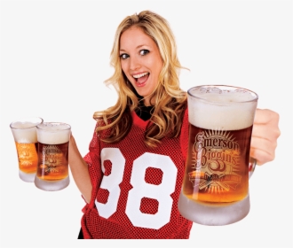 Woman Holding Beer, HD Png Download, Transparent PNG