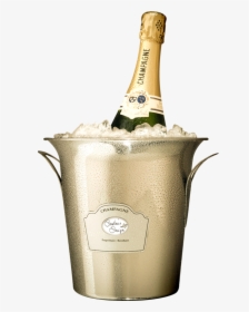 Transparent Champaign Clipart - Champagne In Ice Bucket Png, Png Download, Transparent PNG
