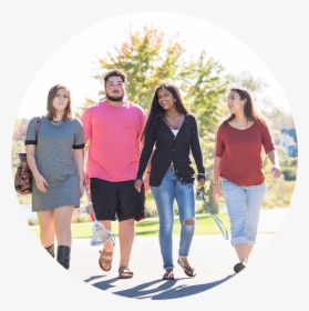 Group Of Students Walking Outside - Vacation, HD Png Download, Transparent PNG