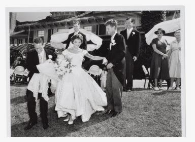 Jfk And Jackie On Their Wedding Day After Taking Party - John F Kennedy Jacqueline Bouvier Wedding, HD Png Download, Transparent PNG