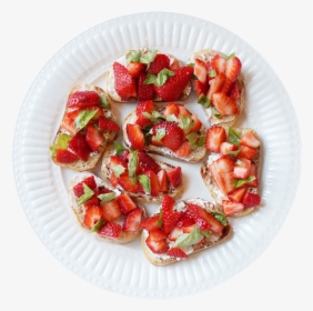 Strawberry Balsamic Vinegar Goat Cheese Crostini Plate, HD Png Download, Transparent PNG