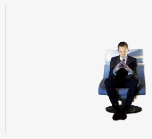 Tom Hiddleston On Swivel Chair - Sitting, HD Png Download, Transparent PNG