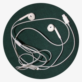 White Apple Earbuds Are Tangled On Forest Green Fabric - Circle, HD Png Download, Transparent PNG