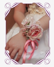 Flower Girl Wrist Corsage, Faux Flower Corsages And - Wedding Bouquet Flower Girl Pink Purple, HD Png Download, Transparent PNG