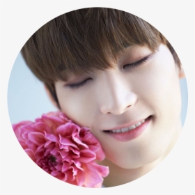 Seventeen Wonwoo With Flowers, HD Png Download, Transparent PNG