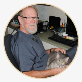 Dr Mark Anderson With Cat Ravenwood Vet, HD Png Download, Transparent PNG