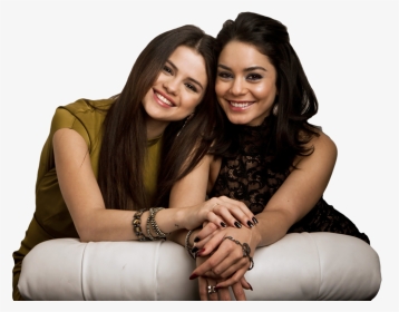 Selena Gomez Transparent - Selena And Vanessa Hudgens, HD Png Download, Transparent PNG