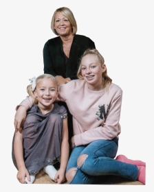 Penny Keetch Died Of A Brain Tumour Age 59 Pictured - Sitting, HD Png Download, Transparent PNG