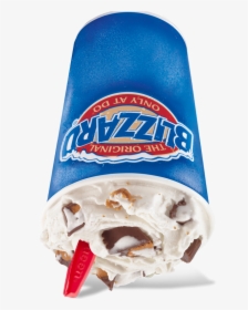 Dq Treats Blizzards Reeses2 - Chocolate Brownie Extreme Blizzard, HD Png Download, Transparent PNG