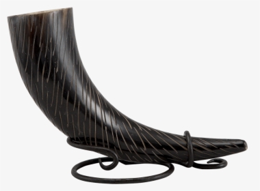 Skadi Carved Drinking Horn With Stand - Rocking Chair, HD Png Download, Transparent PNG