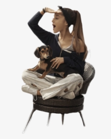 Ariana Grande Cuddling With A Cat Png Image - Ariana Grande Sitting In Chair, Transparent Png, Transparent PNG